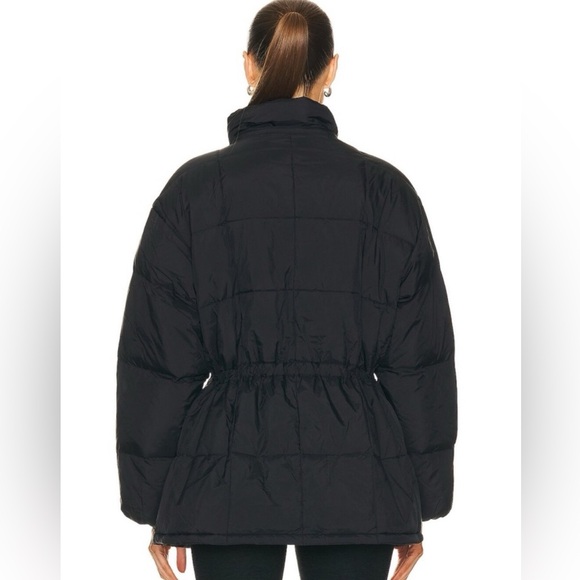 Beyond Yoga Black Puffer Jacket - Picture 4 of 11